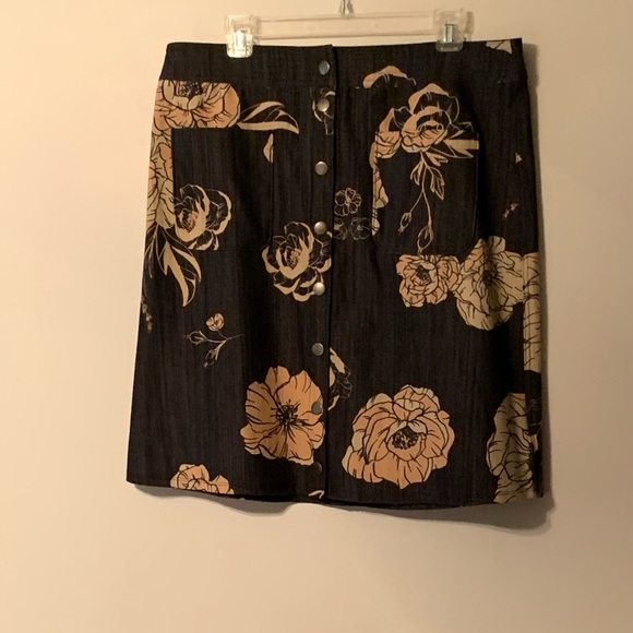 NWT XXL Snap Front Agnes & Dora Floral Denim Skirt - Picture 1 of 5
